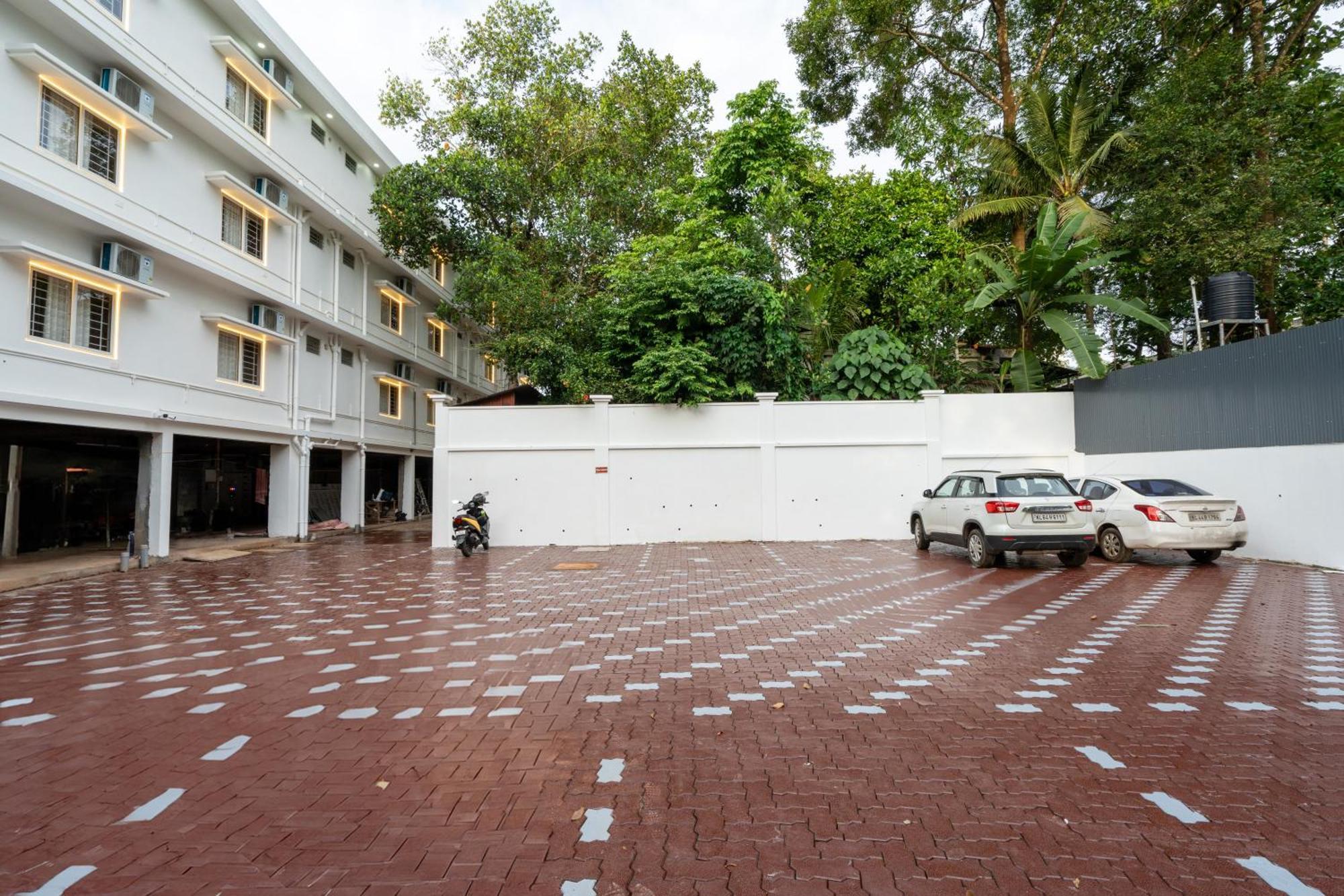 Kochi Cochin Airport Hotel מראה חיצוני תמונה